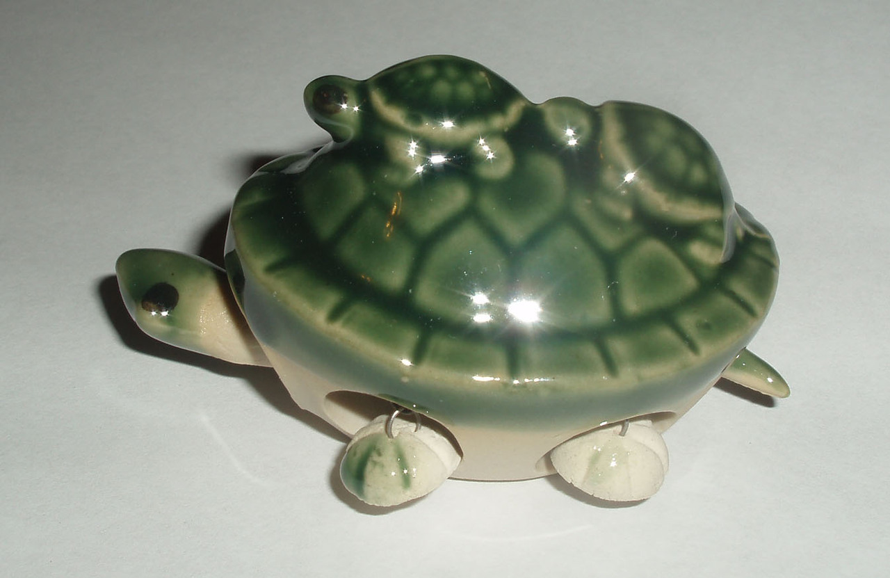 Талисман с зеленой черепахой